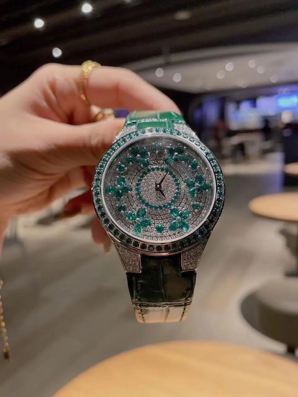 Ladies watches Lilly Onlines