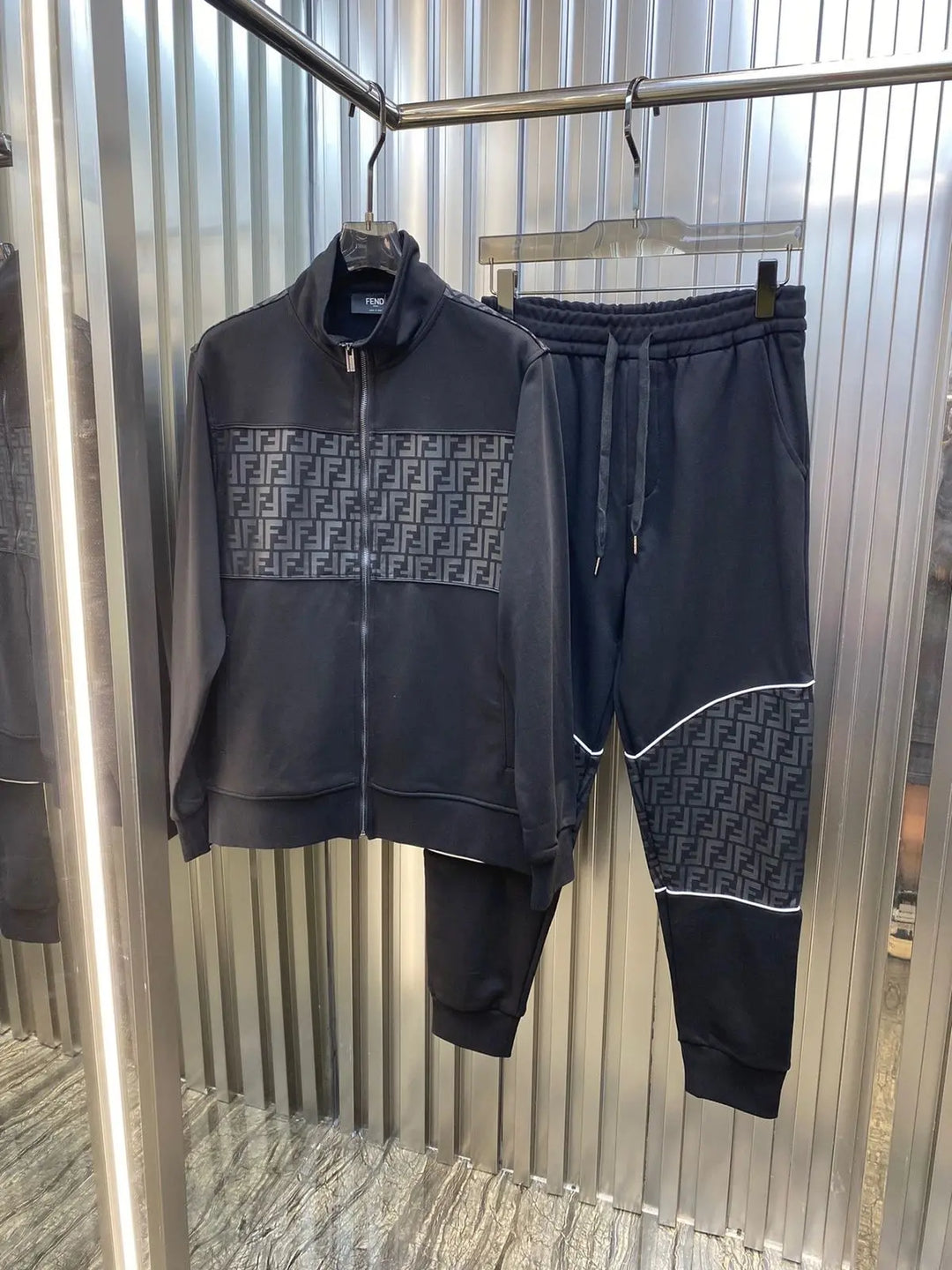 Men tracksuit Lilly Onlines