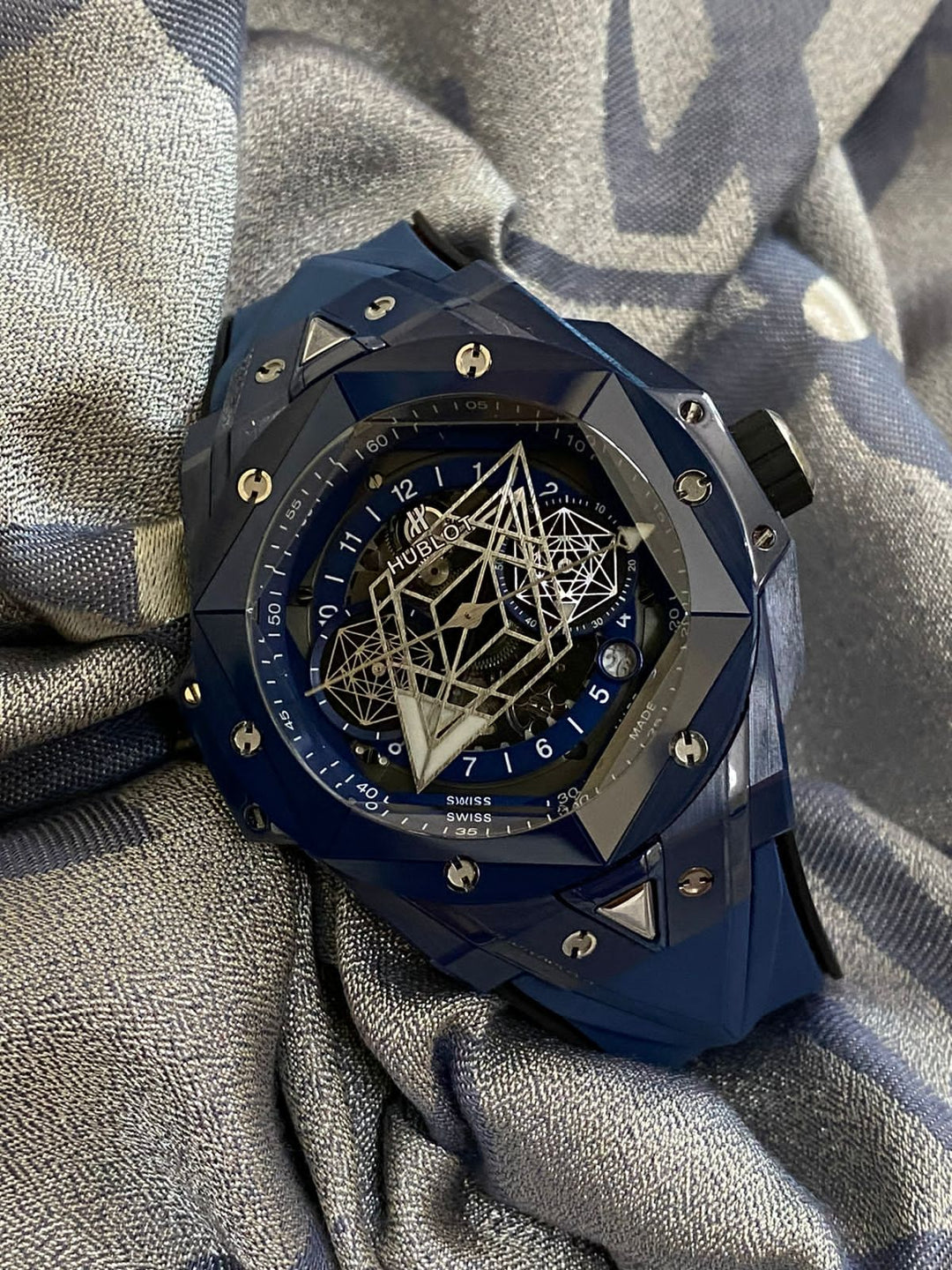 Men watches (Hublot) Lilly Onlines