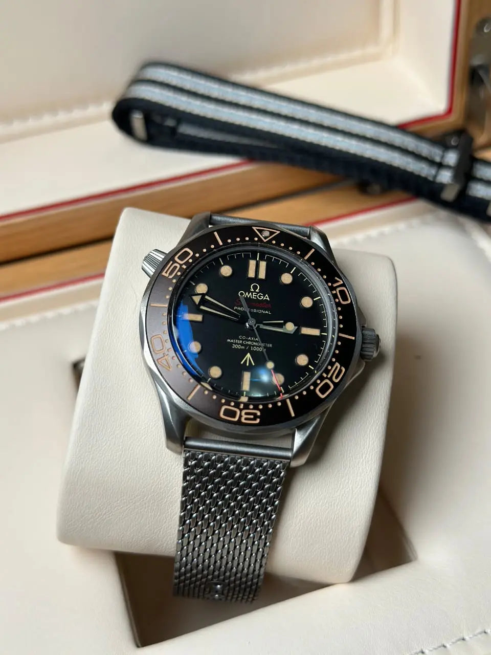 Men watches (Omega) Lilly Onlines