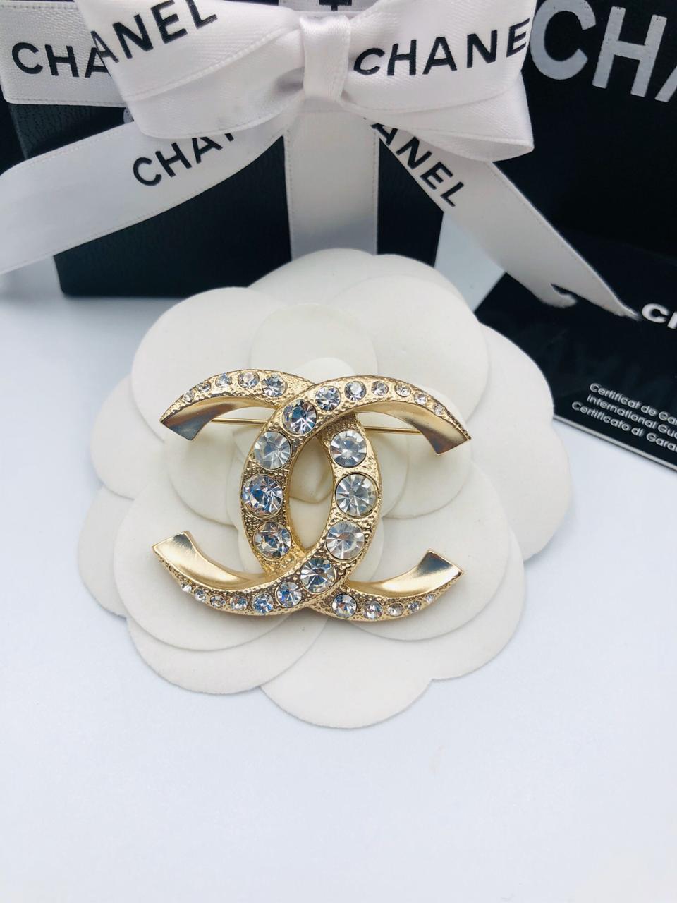 ladies brooches and bracelets Lilly Onlines