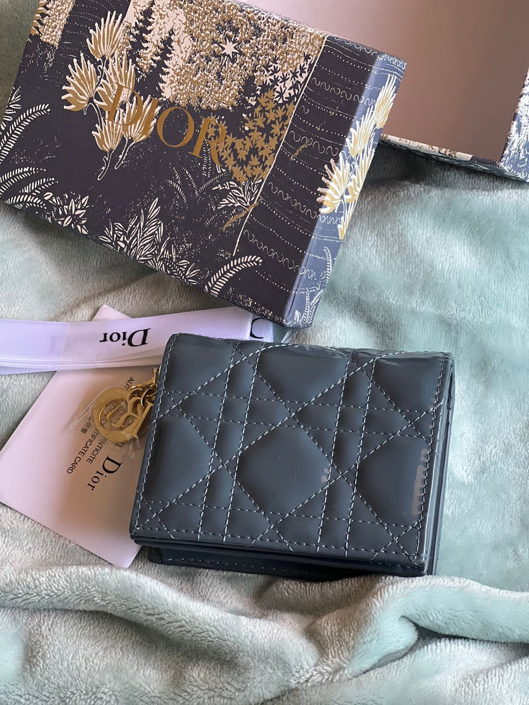 Wallets and card holders Lilly Onlines