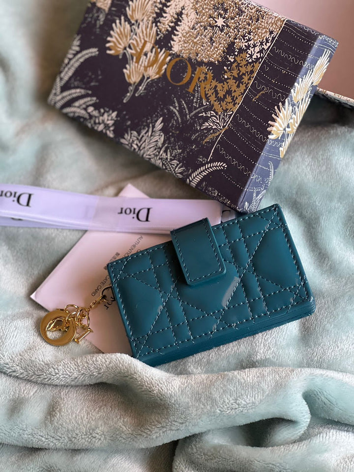 Wallets and card holders Lilly Onlines