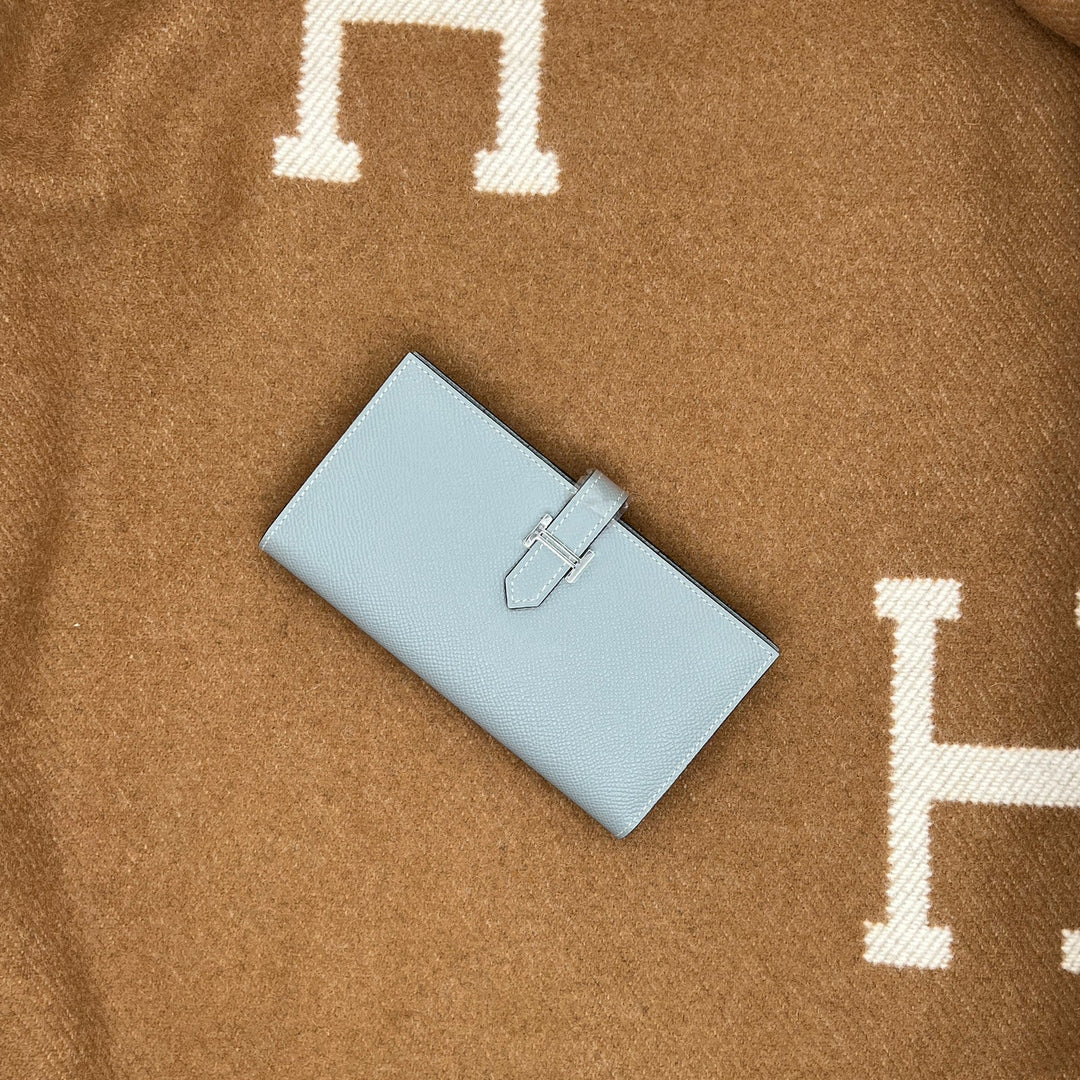 Wallets and card holders Lilly Onlines