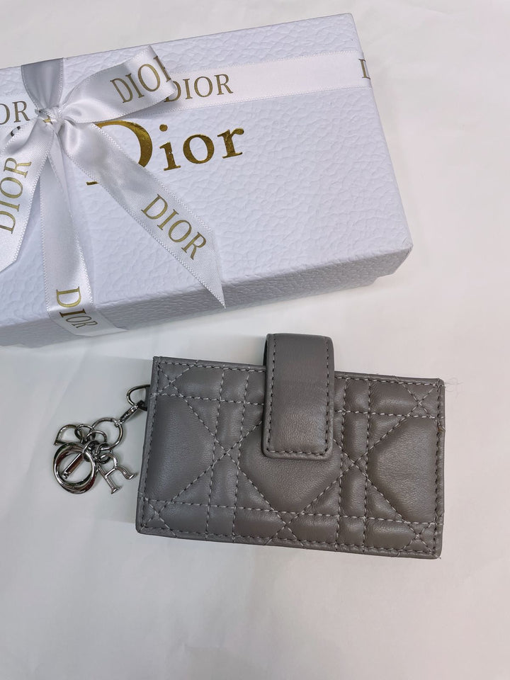 Wallets and card holders Lilly Onlines
