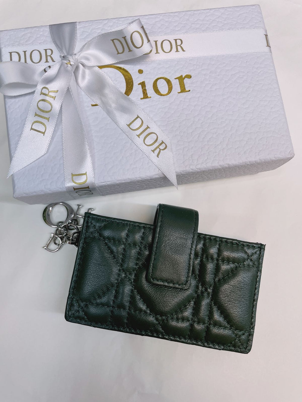 Wallets and card holders Lilly Onlines