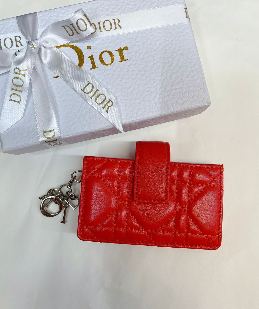 Wallets and card holders Lilly Onlines