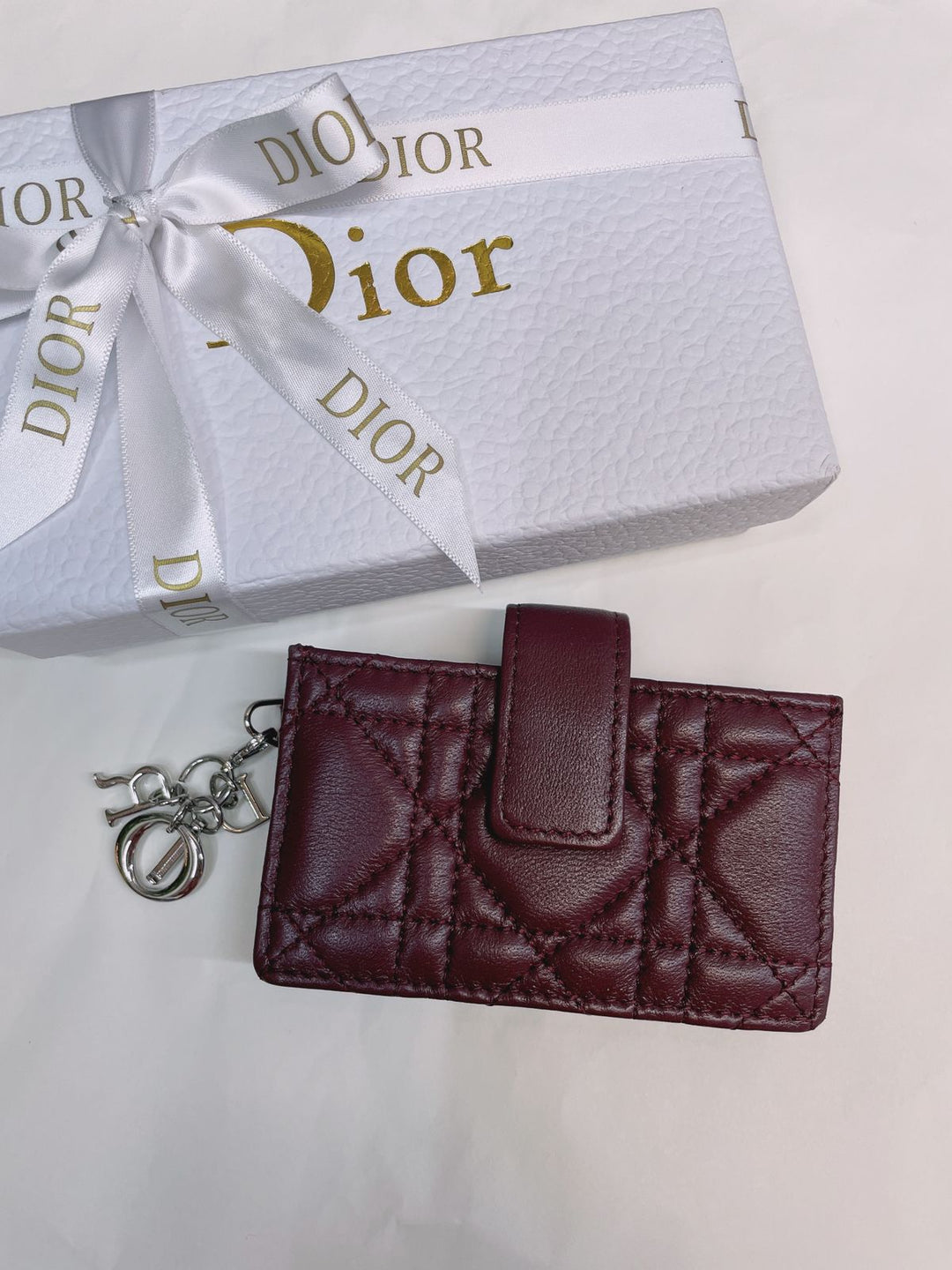 Wallets and card holders Lilly Onlines