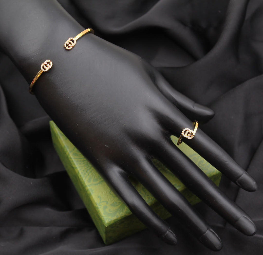 ladies brooches and bracelets Lilly Onlines