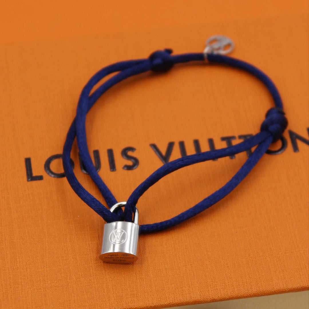 ladies brooches and bracelets Lilly Onlines