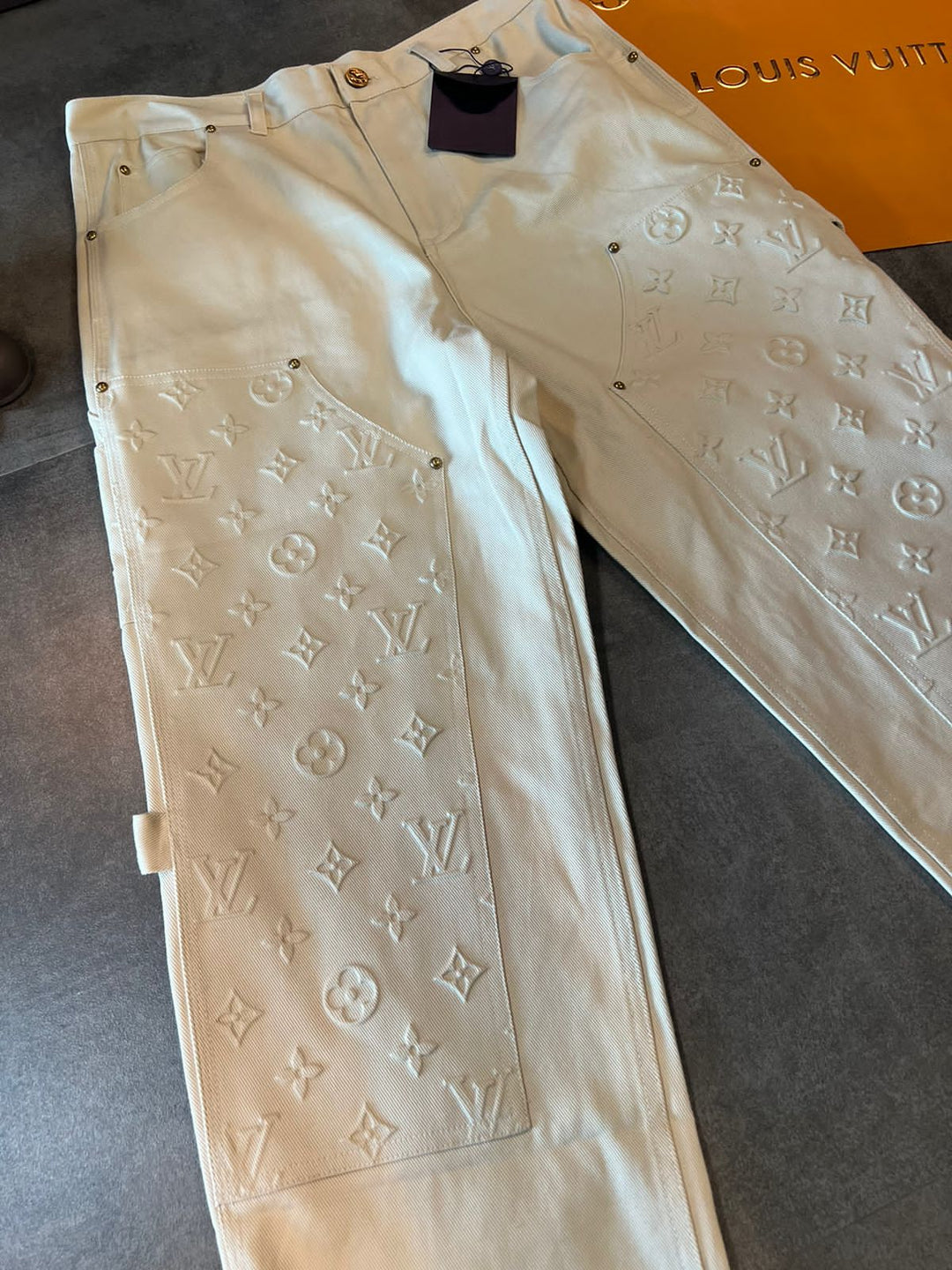 Men pants Lilly Onlines