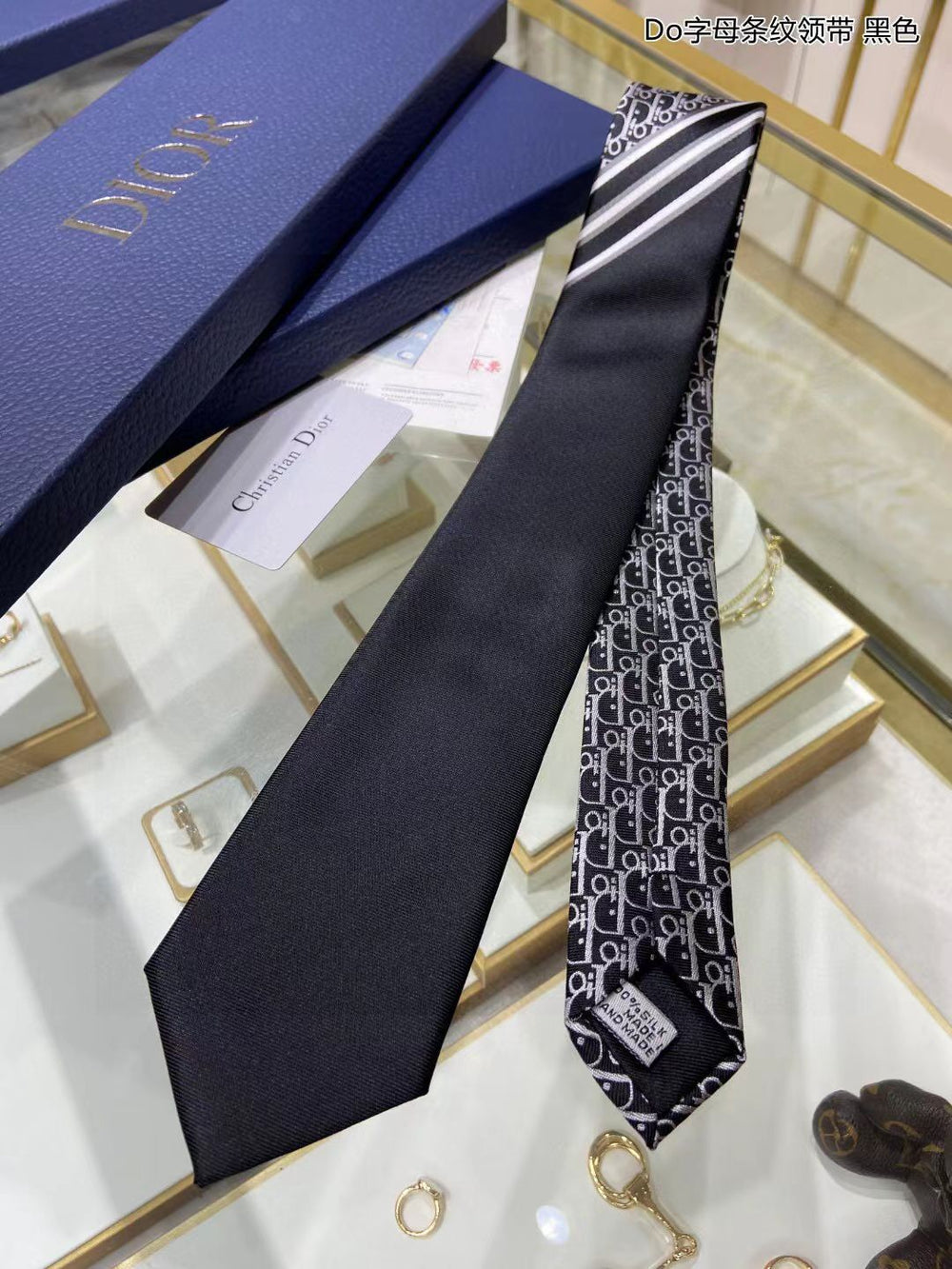 Men accessories Lilly Onlines