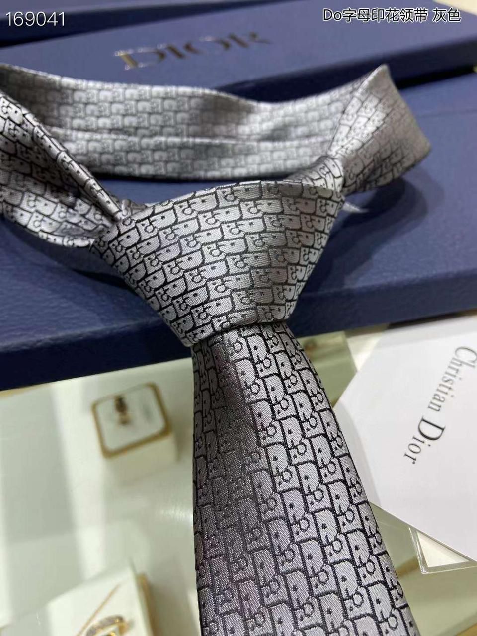 Men accessories Lilly Onlines