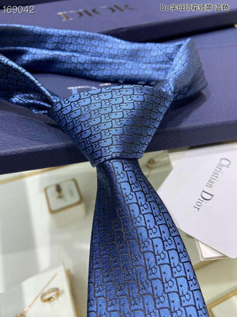 Men accessories Lilly Onlines