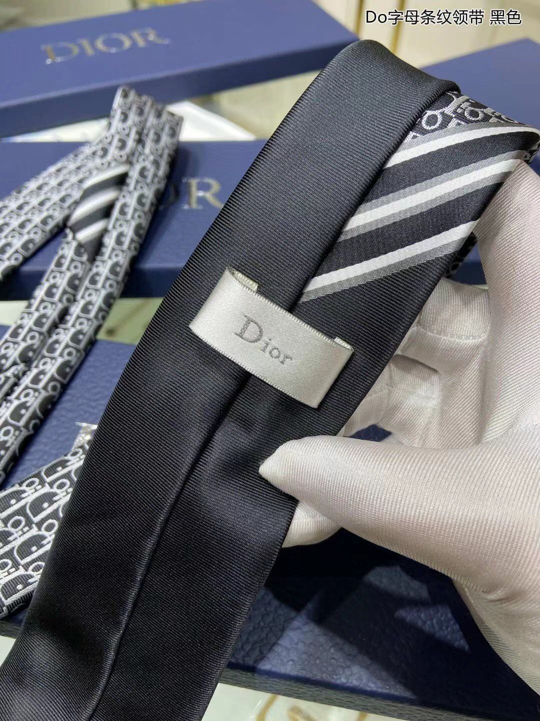 Men accessories Lilly Onlines