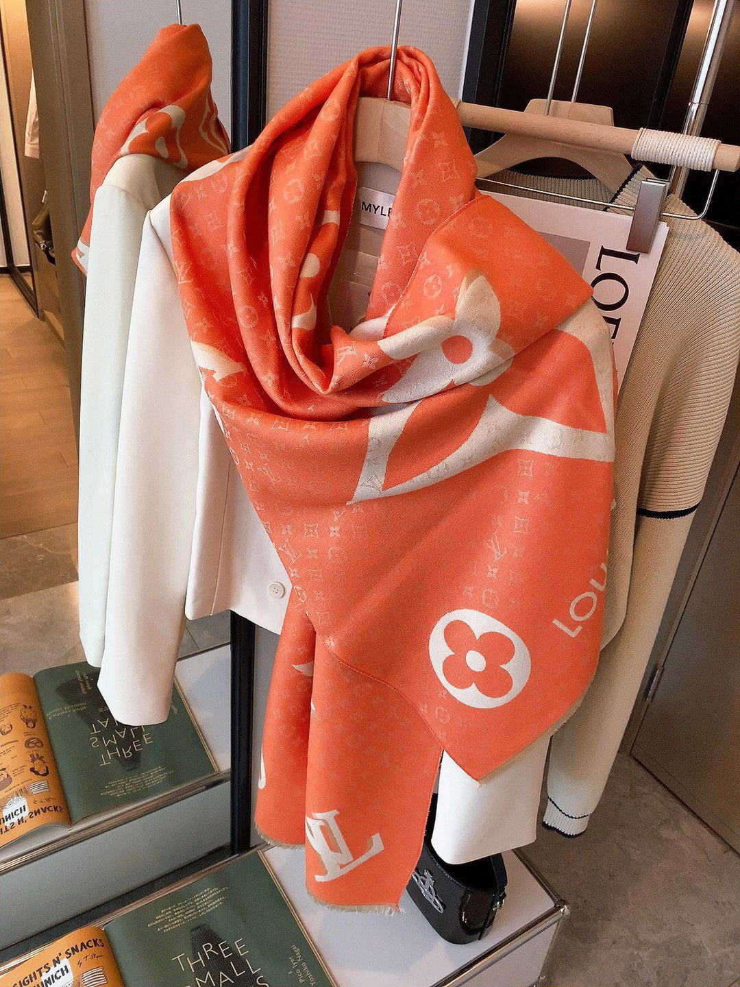Ladies scarf Lilly Onlines