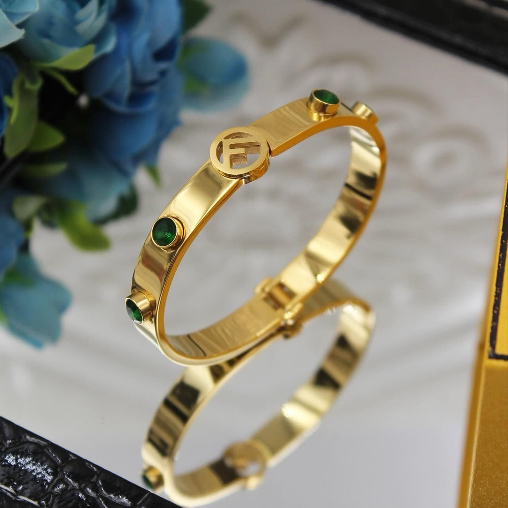 ladies brooches and bracelets Lilly Onlines