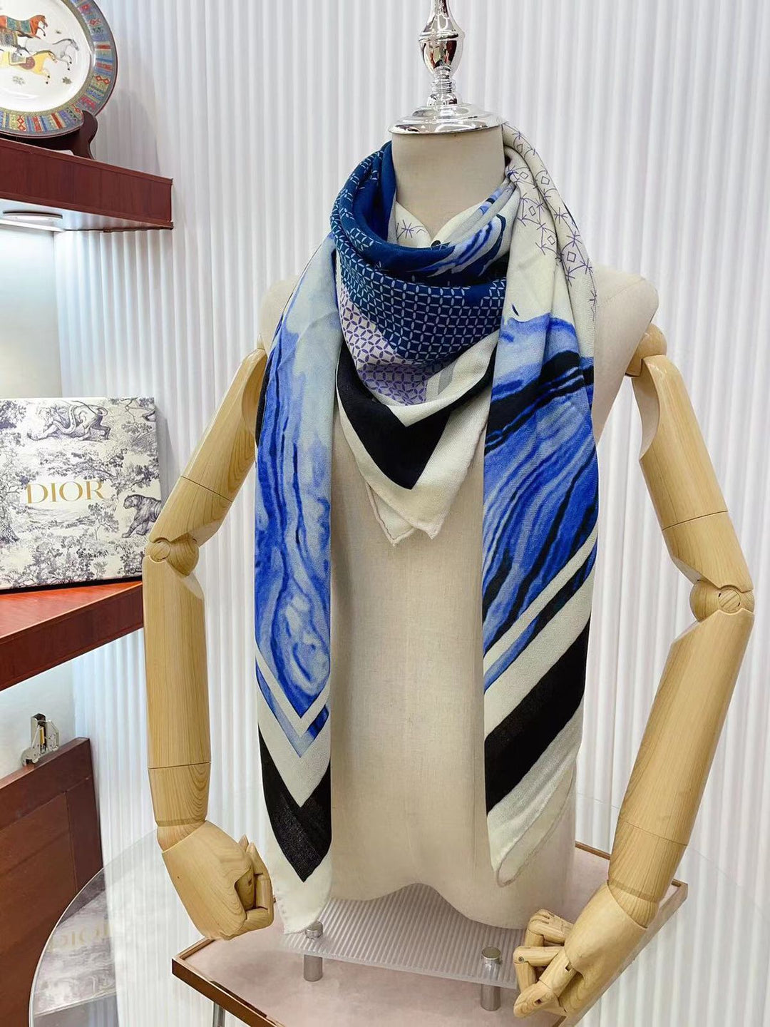 Ladies scarf Lilly Onlines
