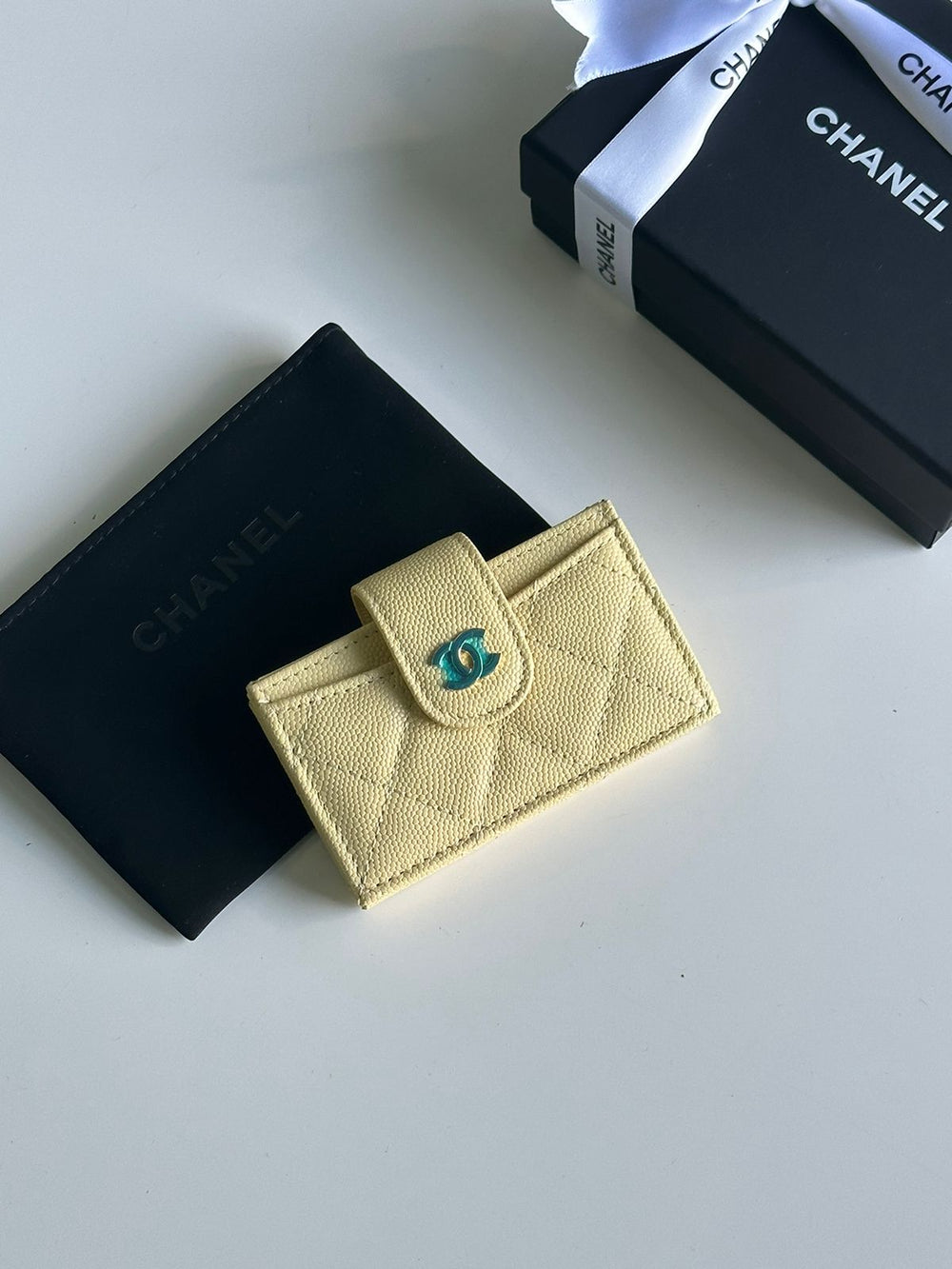 Wallets and card holders Lilly Onlines