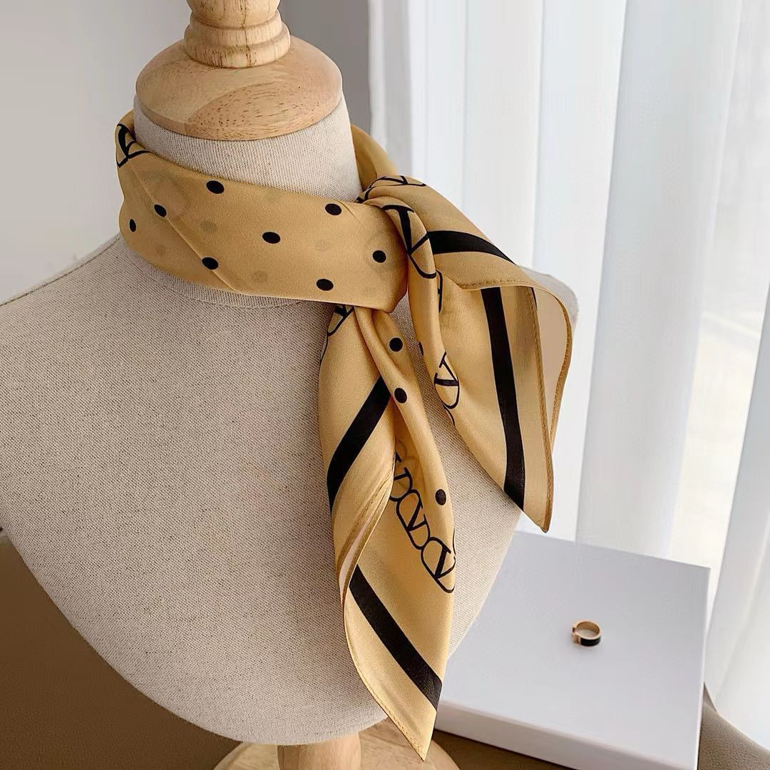 Ladies scarf Lilly Onlines