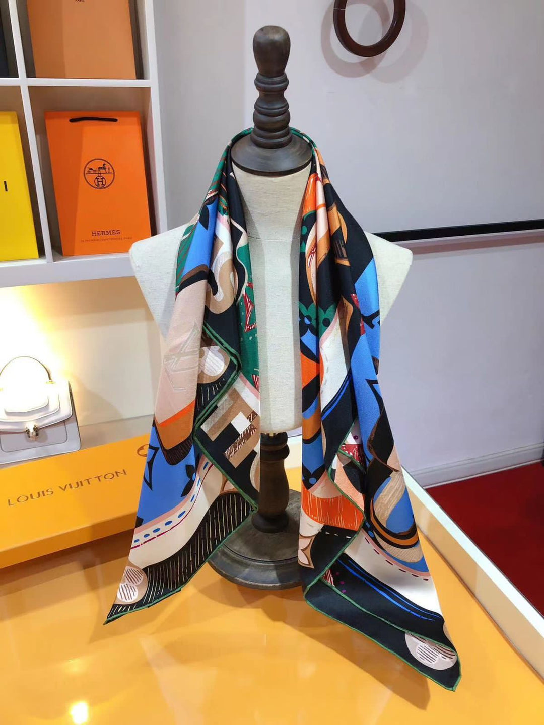 Ladies scarf Lilly Onlines