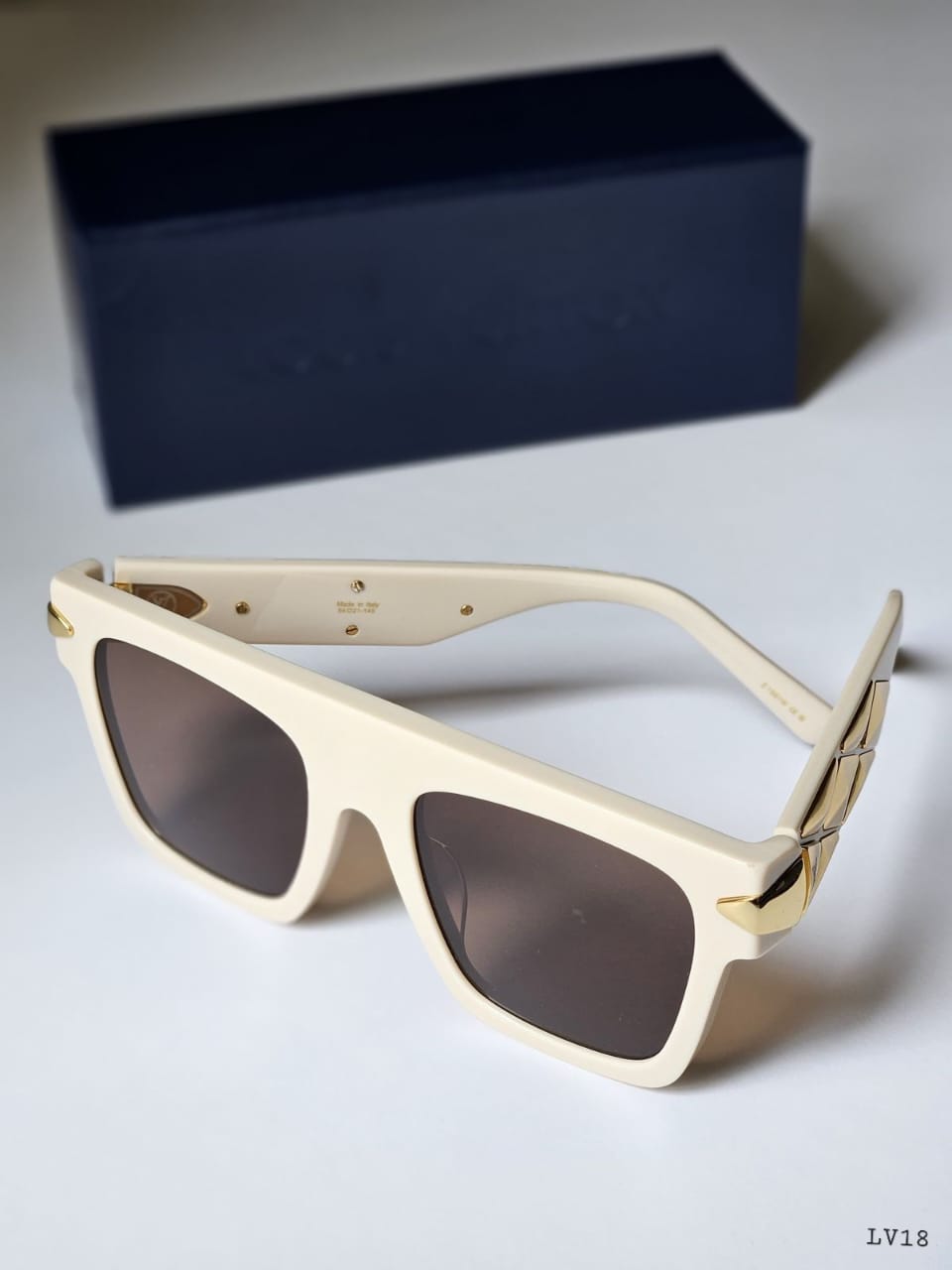 ladies sunglasses Lilly Onlines