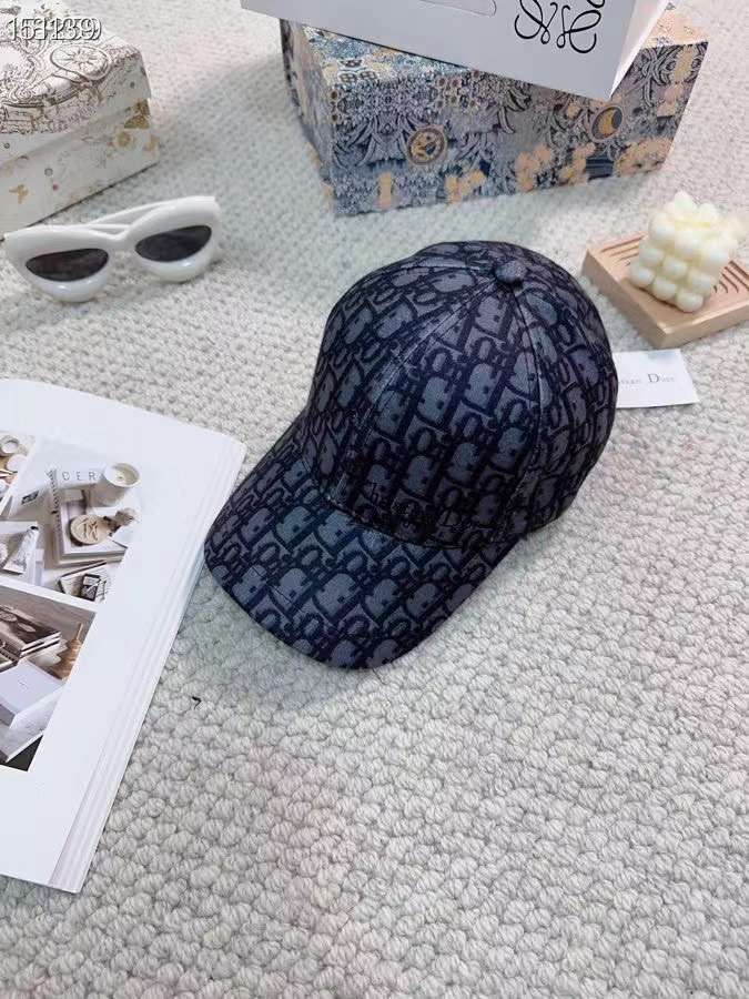 ladies caps and hats Lilly Onlines