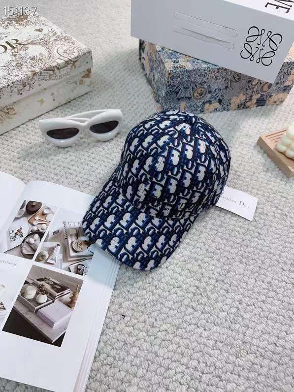 ladies caps and hats Lilly Onlines