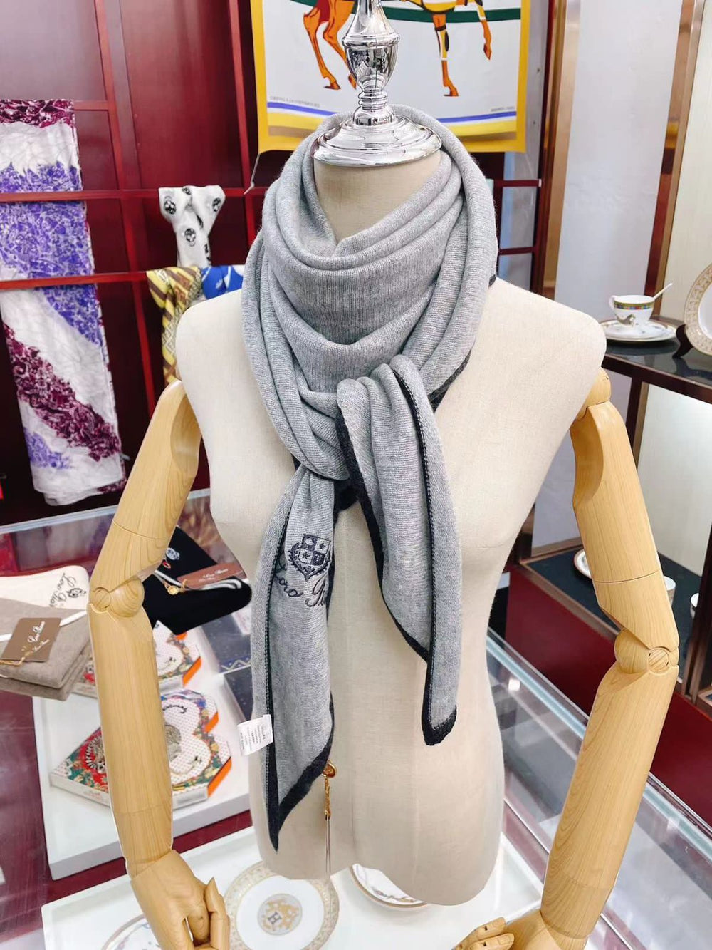 Ladies scarf Lilly Onlines
