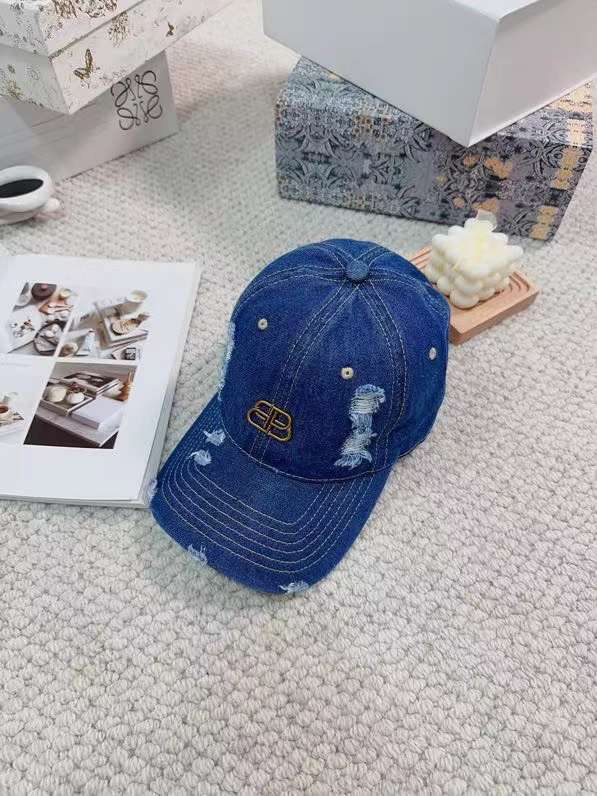 ladies caps and hats Lilly Onlines
