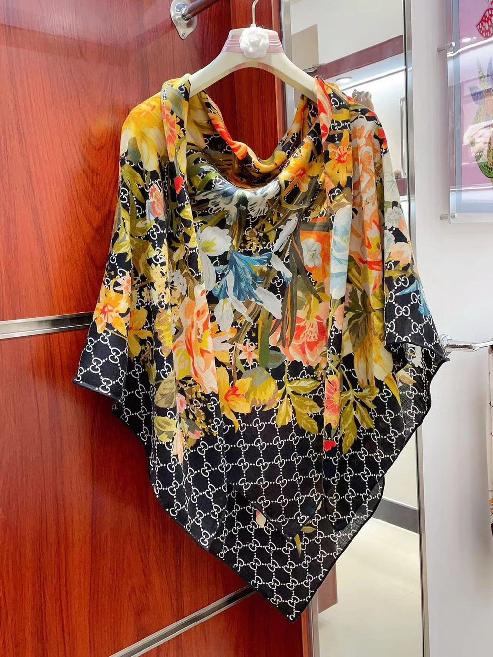 Ladies scarf Lilly Onlines