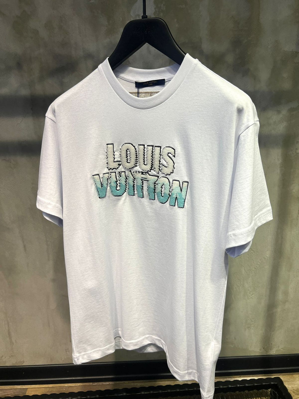 Men T-shirts Lilly Onlines