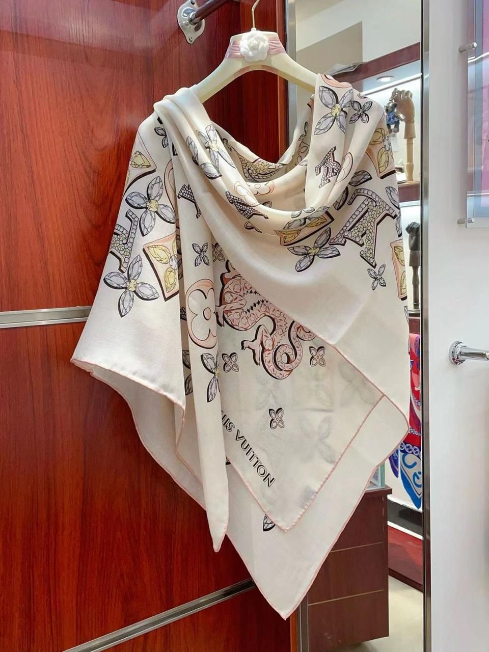 Ladies scarf Lilly Onlines