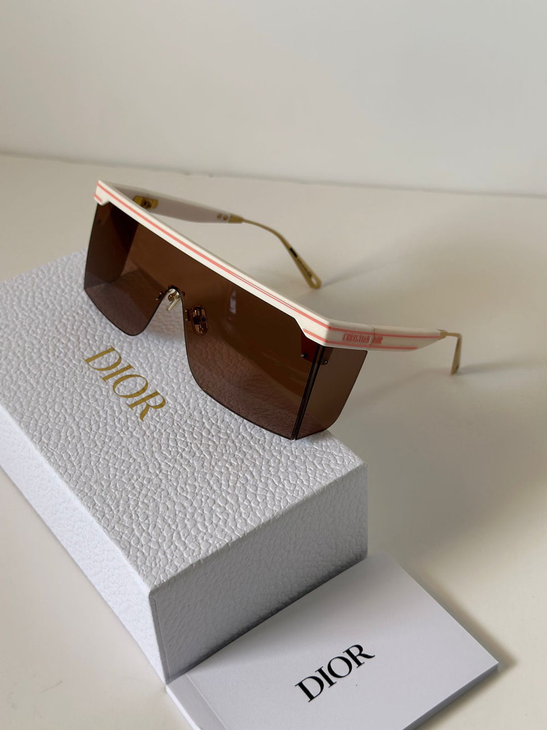 ladies sunglasses Lilly Onlines