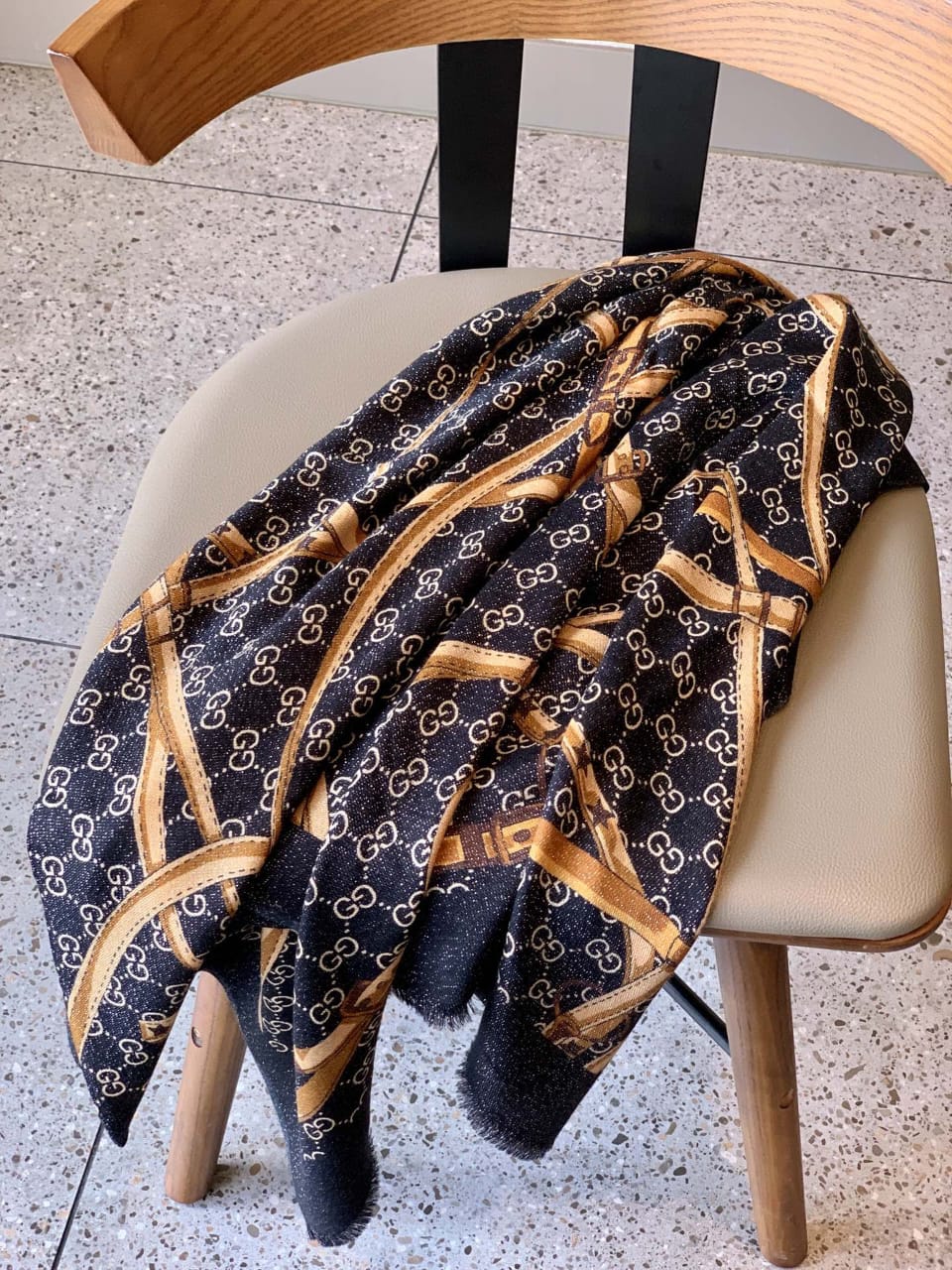 Ladies scarf Lilly Onlines