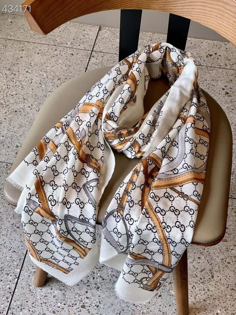 Ladies scarf Lilly Onlines