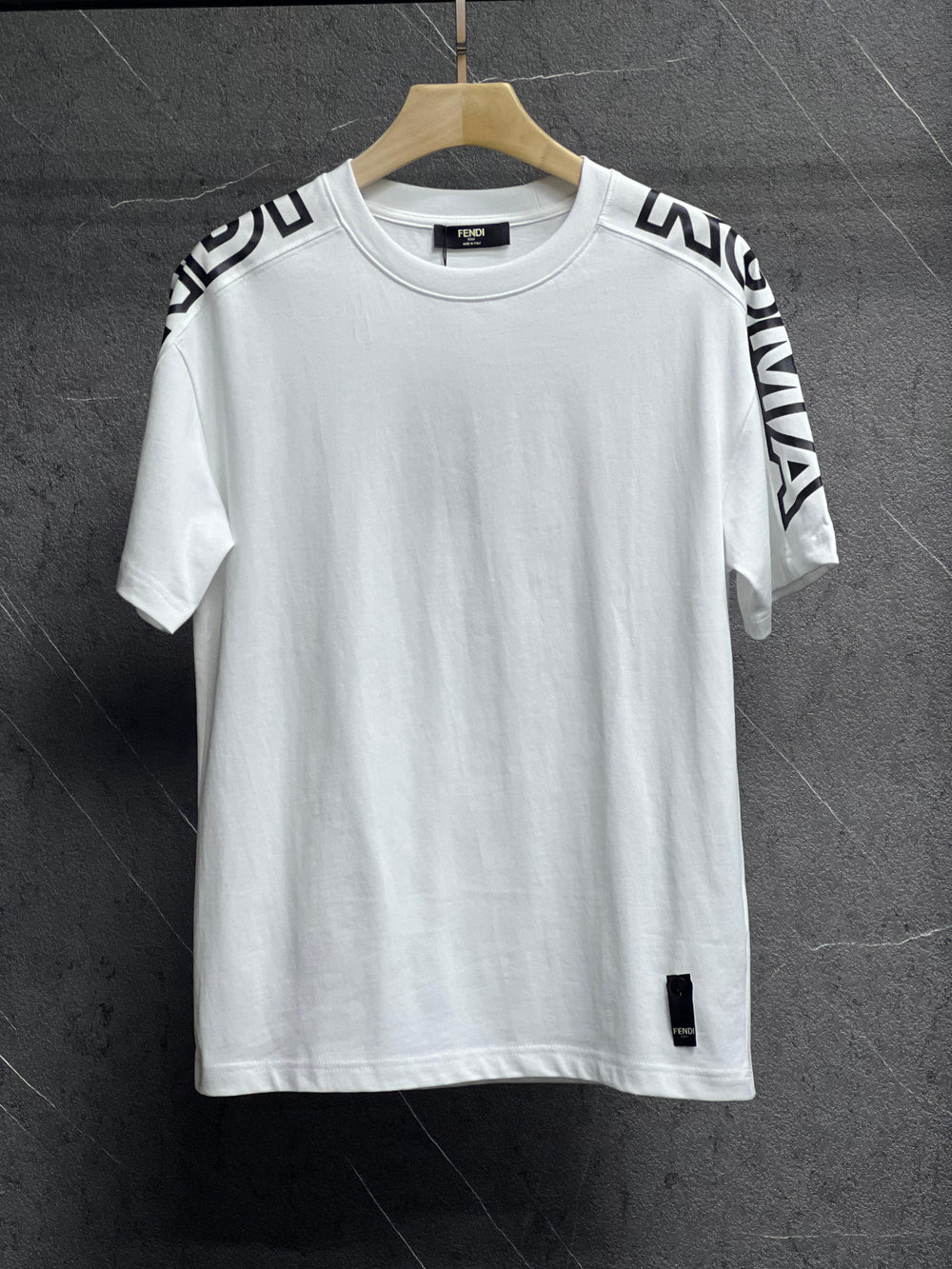Men T-shirts Lilly Onlines