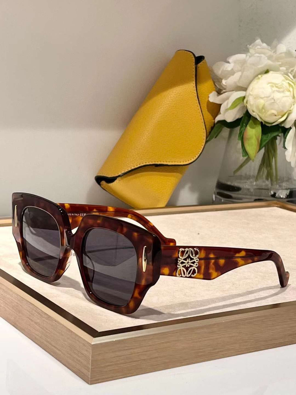 ladies sunglasses Lilly Onlines
