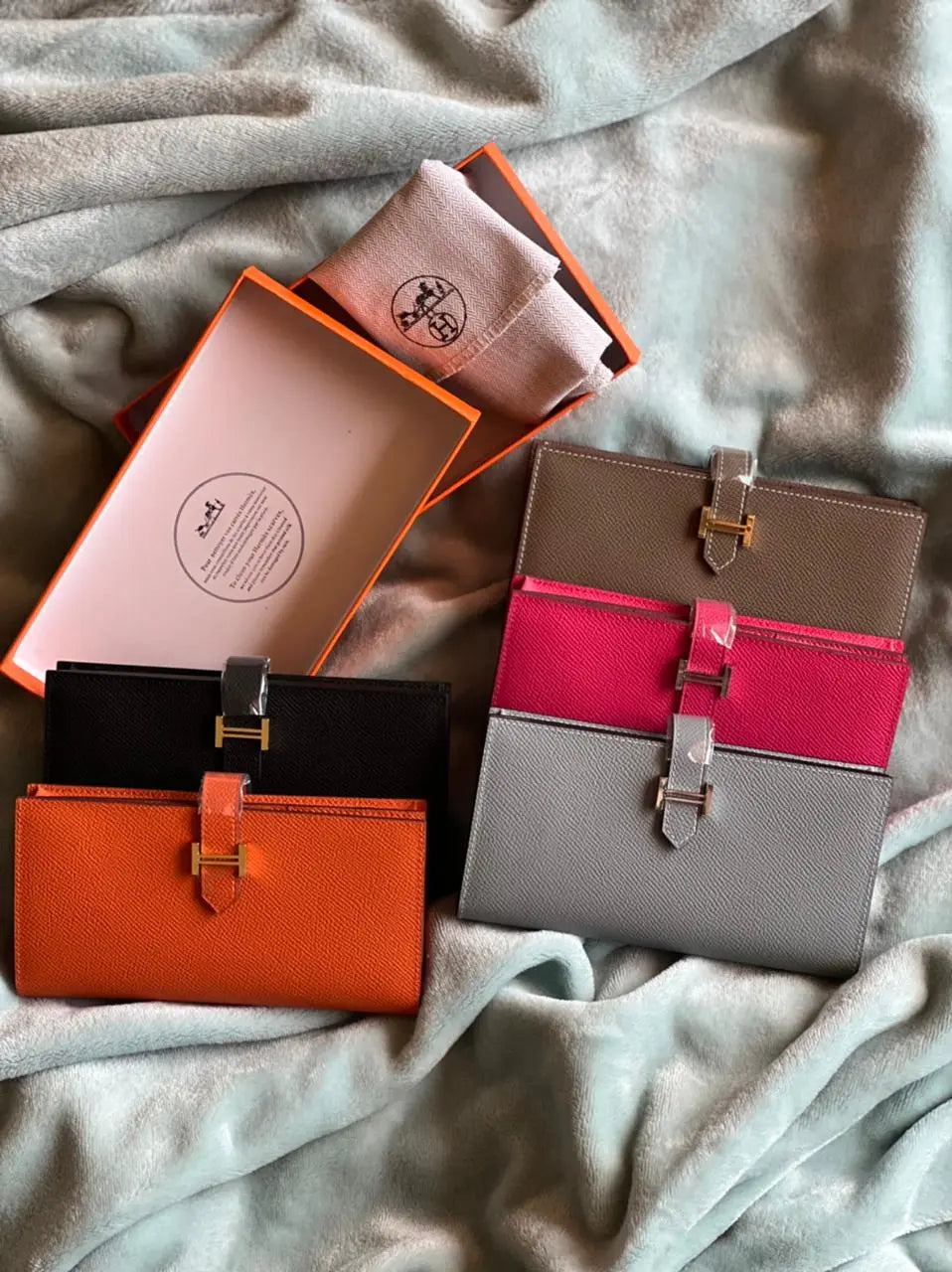 Wallets and Card holders Lilly Onlines