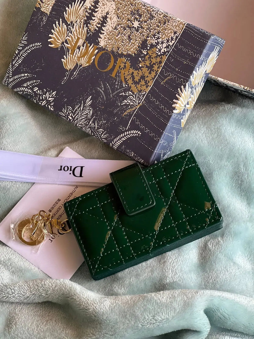 Wallets and Card holders Lilly Onlines
