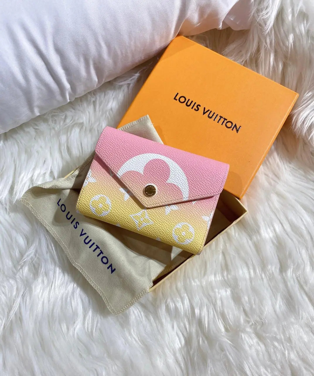 Wallets and Card holders Lilly Onlines