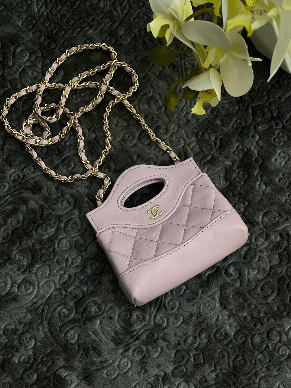 Ladies Chanel bags Lilly Onlines