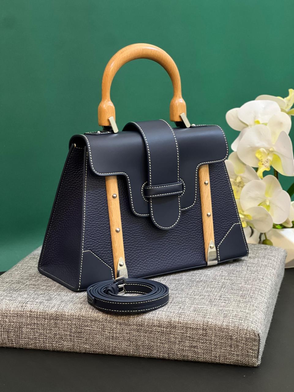 Ladies goyard bags Lilly Onlines