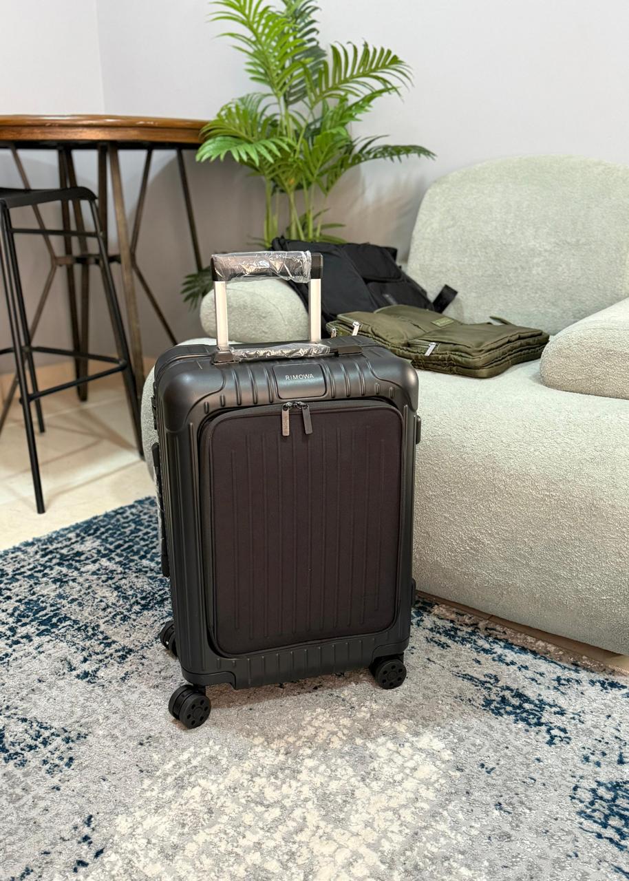 Travel bags Lilly Onlines