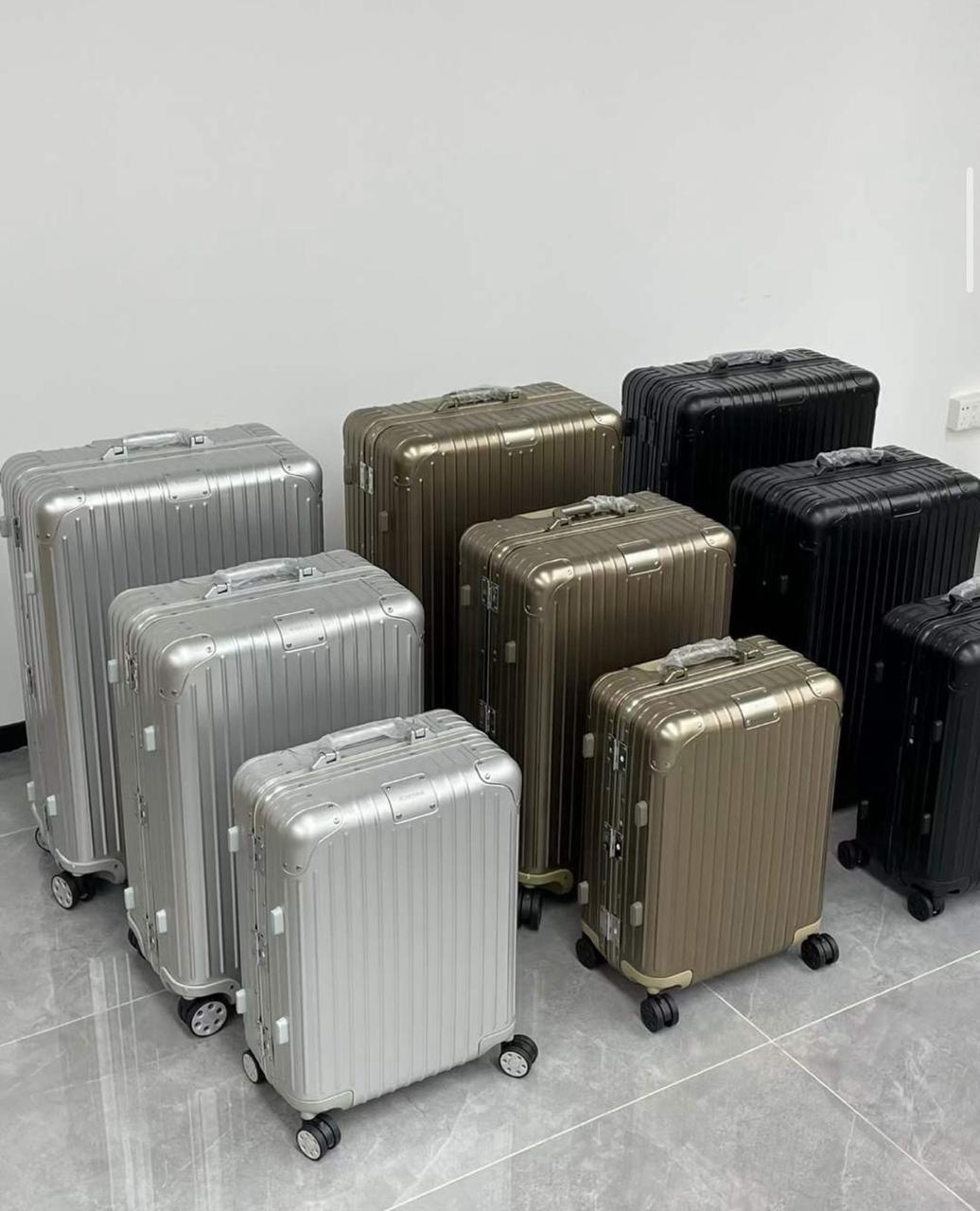 Travel bags Lilly Onlines