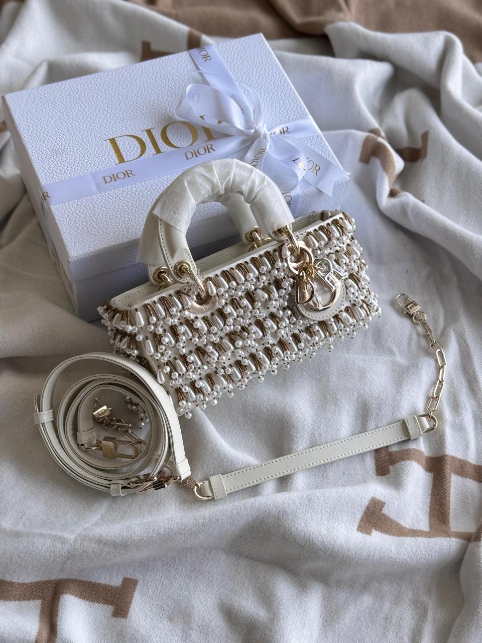 Ladies evening clutches Lilly Onlines