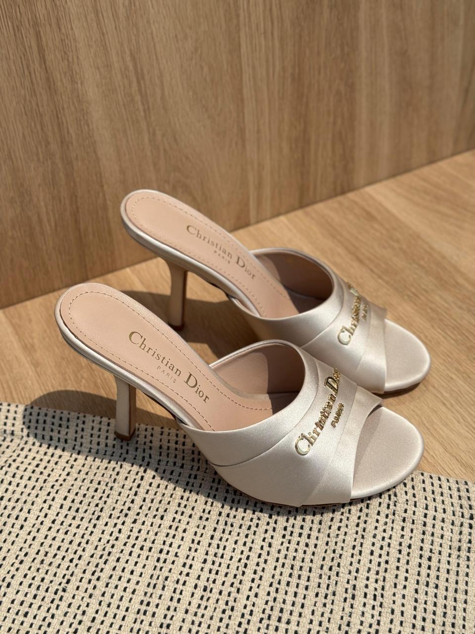 Ladies heels Lilly Onlines