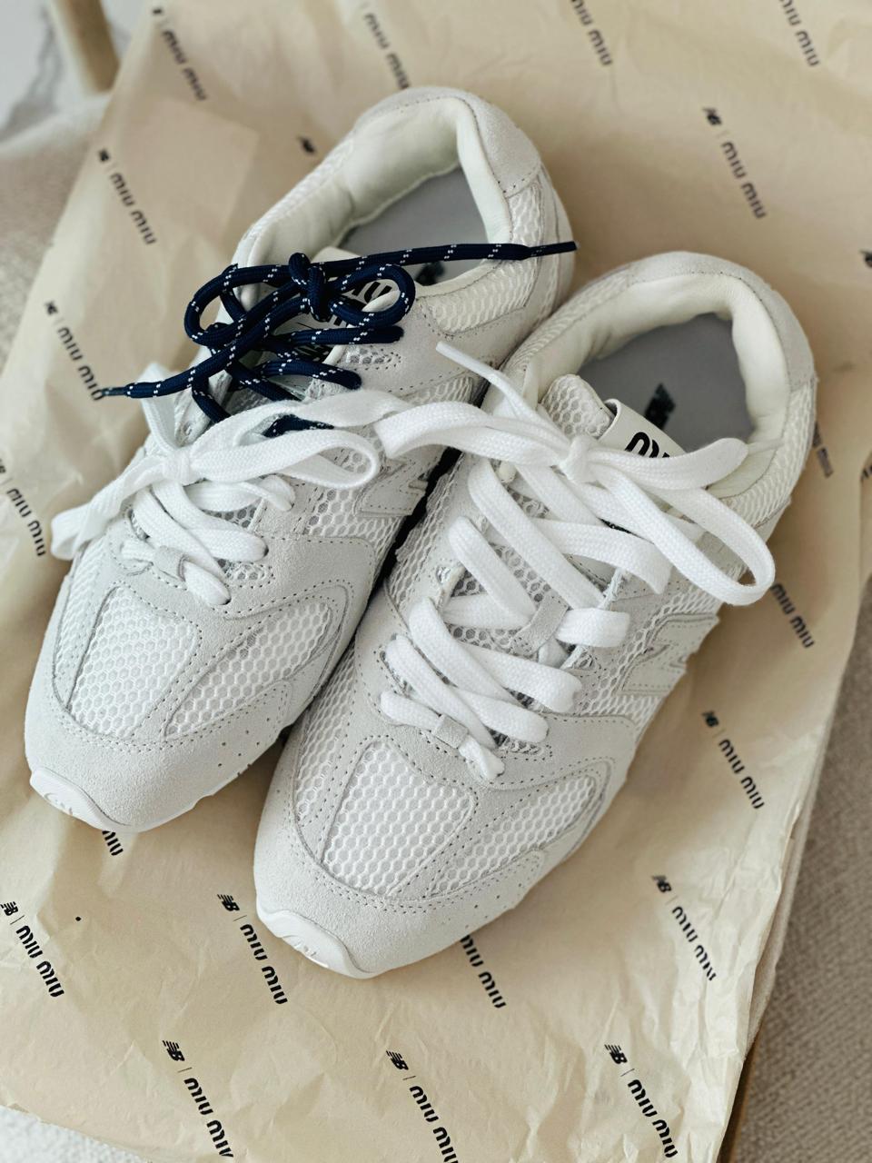 Ladies sneakers Lilly Onlines