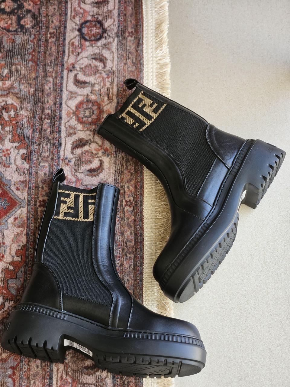 Ladies boots Lilly Onlines