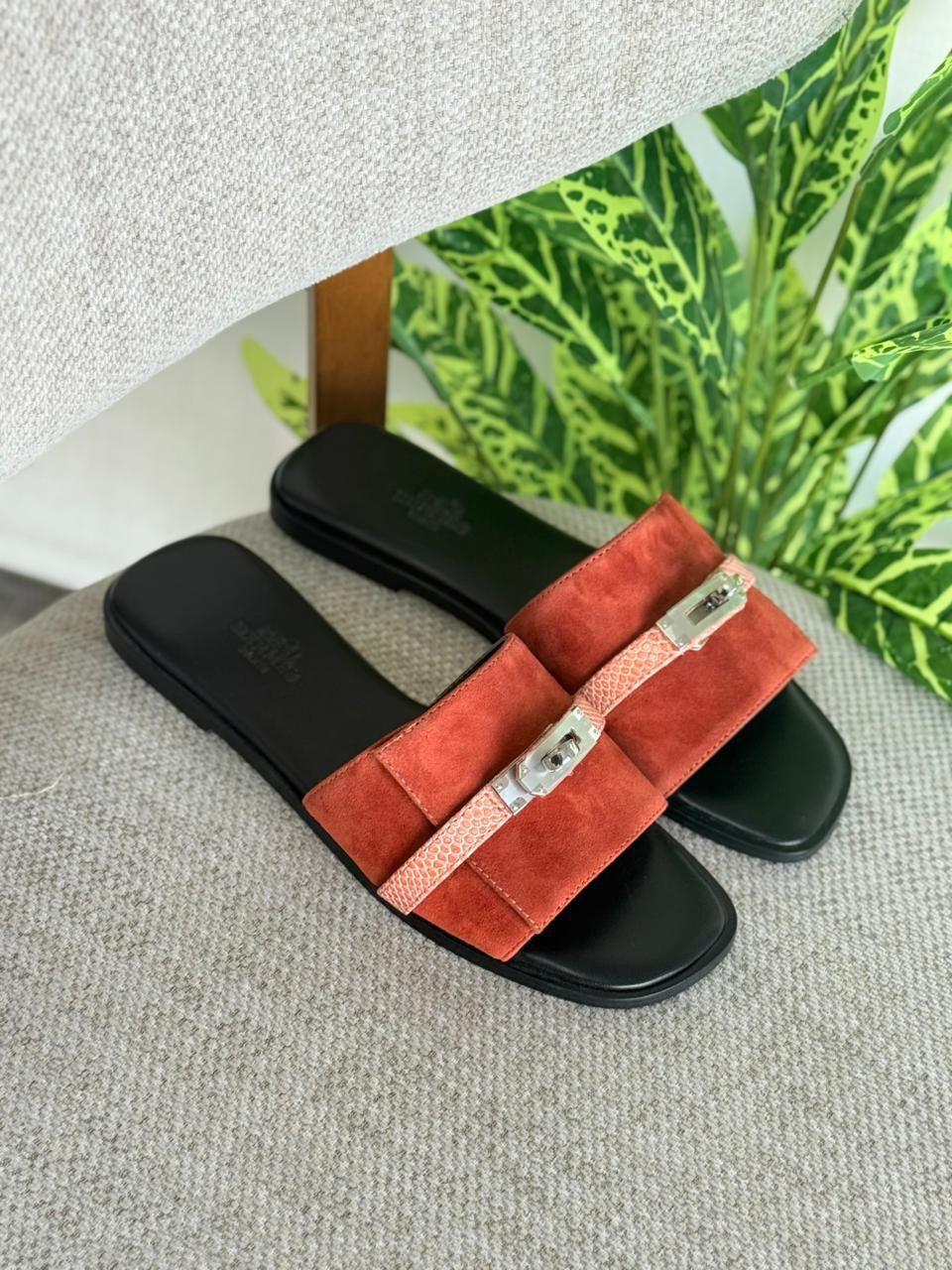 Ladies Flats